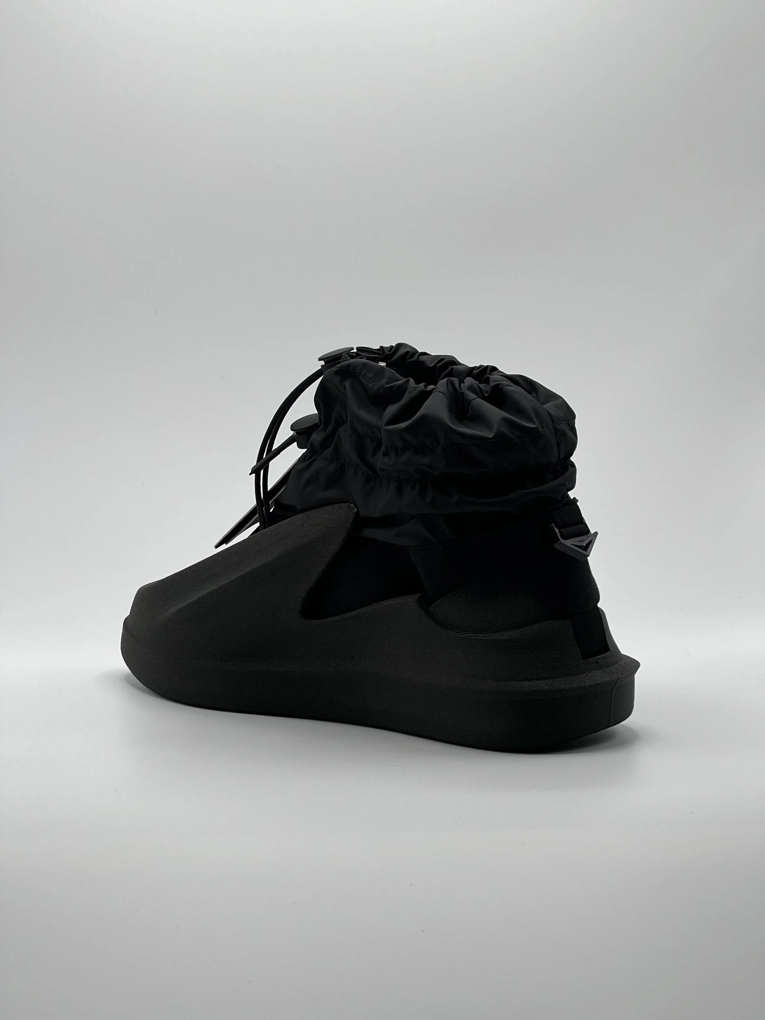 HYPER BOOTs DARK