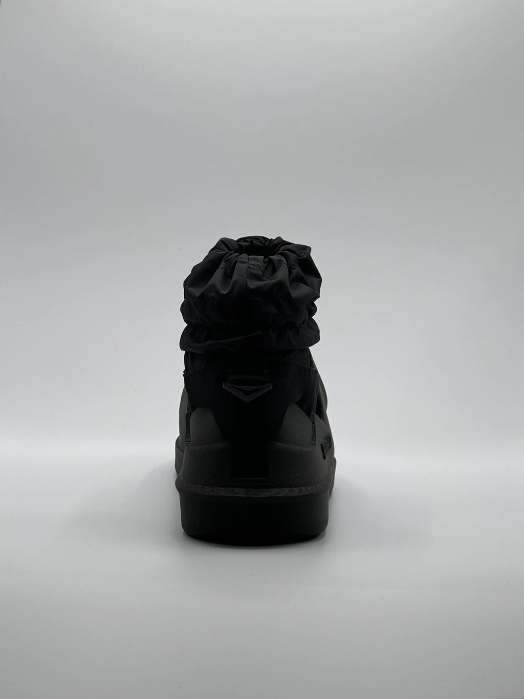 HYPER BOOTs DARK
