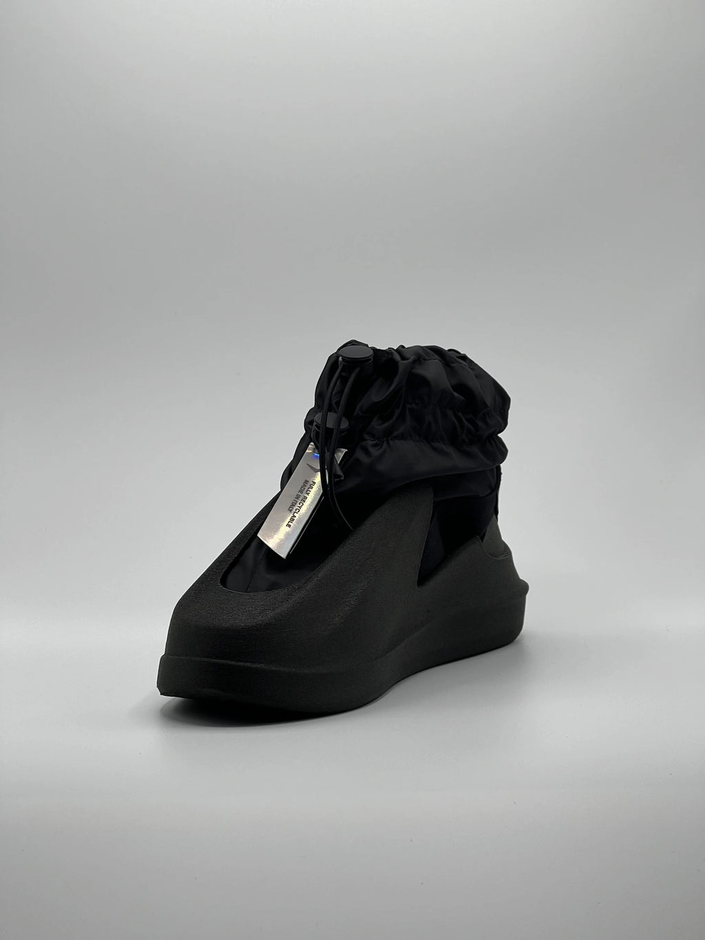 HYPER BOOTs DARK