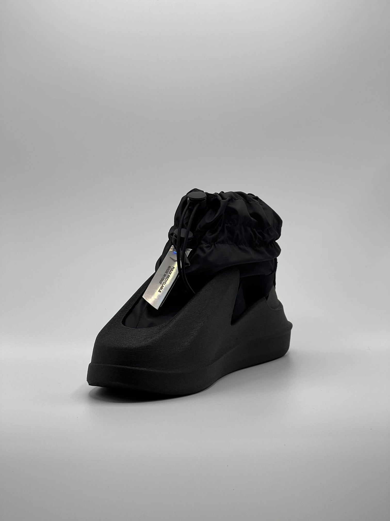 HYPER BOOTs DARK